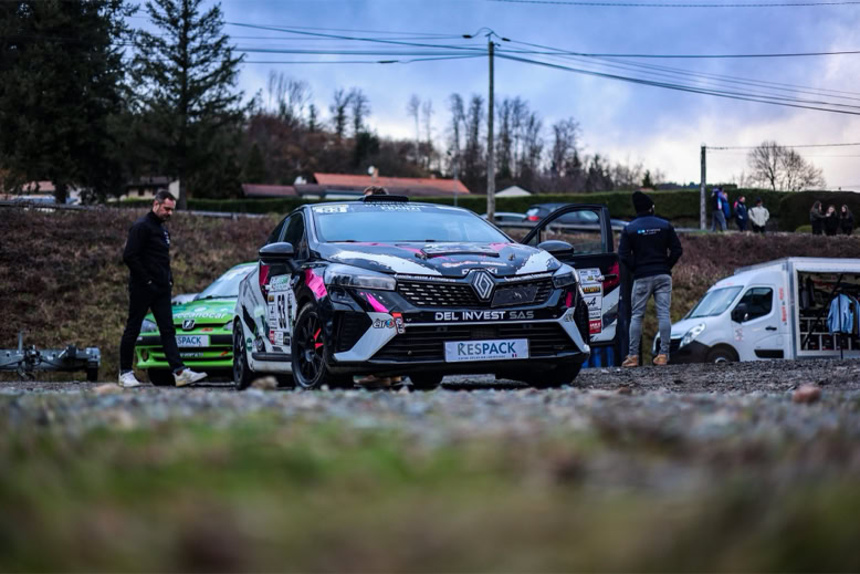 Aujourd’hui c’est Rallye de la Haute Vallée d’Azergues pour nos copilotes 💪🏻 🩷 Numéro 53 pour Yanis Paget avec Paul Bandelier  📸 Nicolas Millet Photography